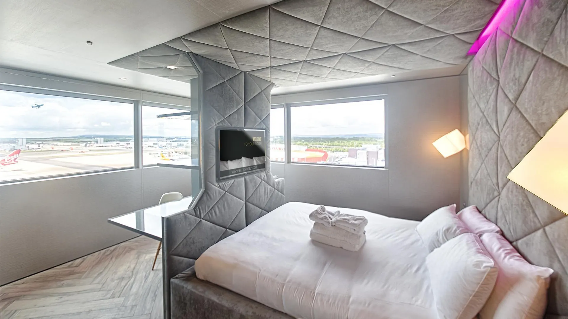 Bloc Hotel London Gatwick Airport Horley