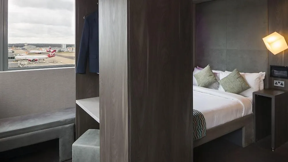 Bloc Hotel London Gatwick Airport Horley
