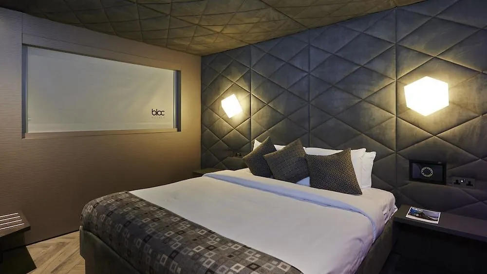 Bloc Hotel London Gatwick Airport Horley